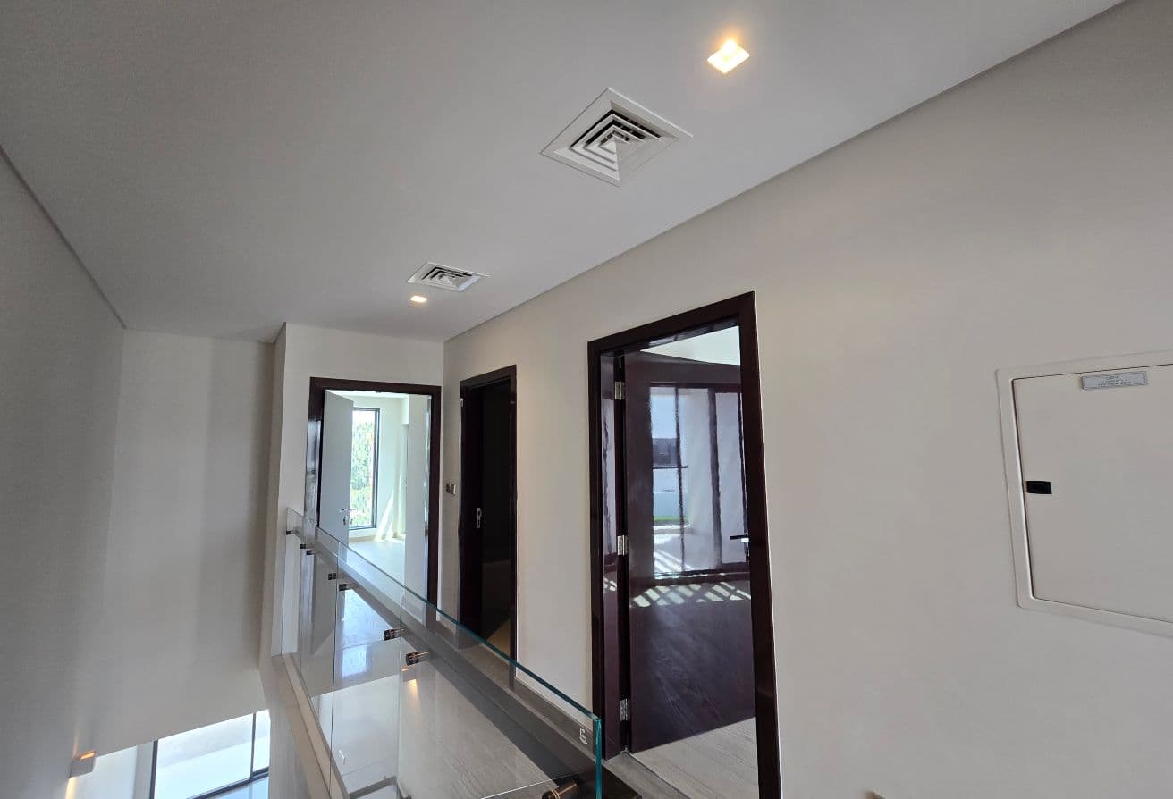 Vacant | Spacious | Prim Location