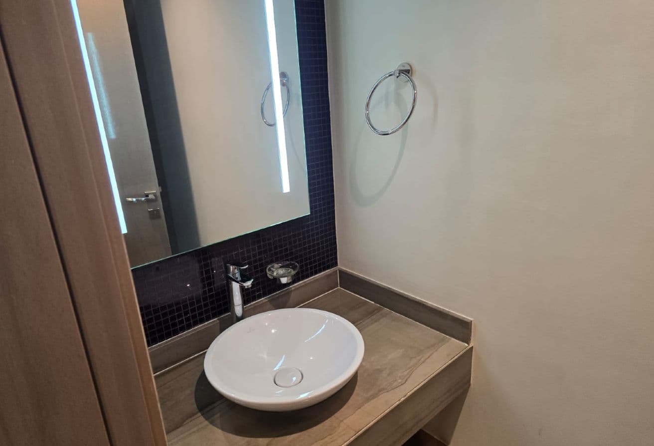 Luxury | Fully Furnished | Spacious | Paramount