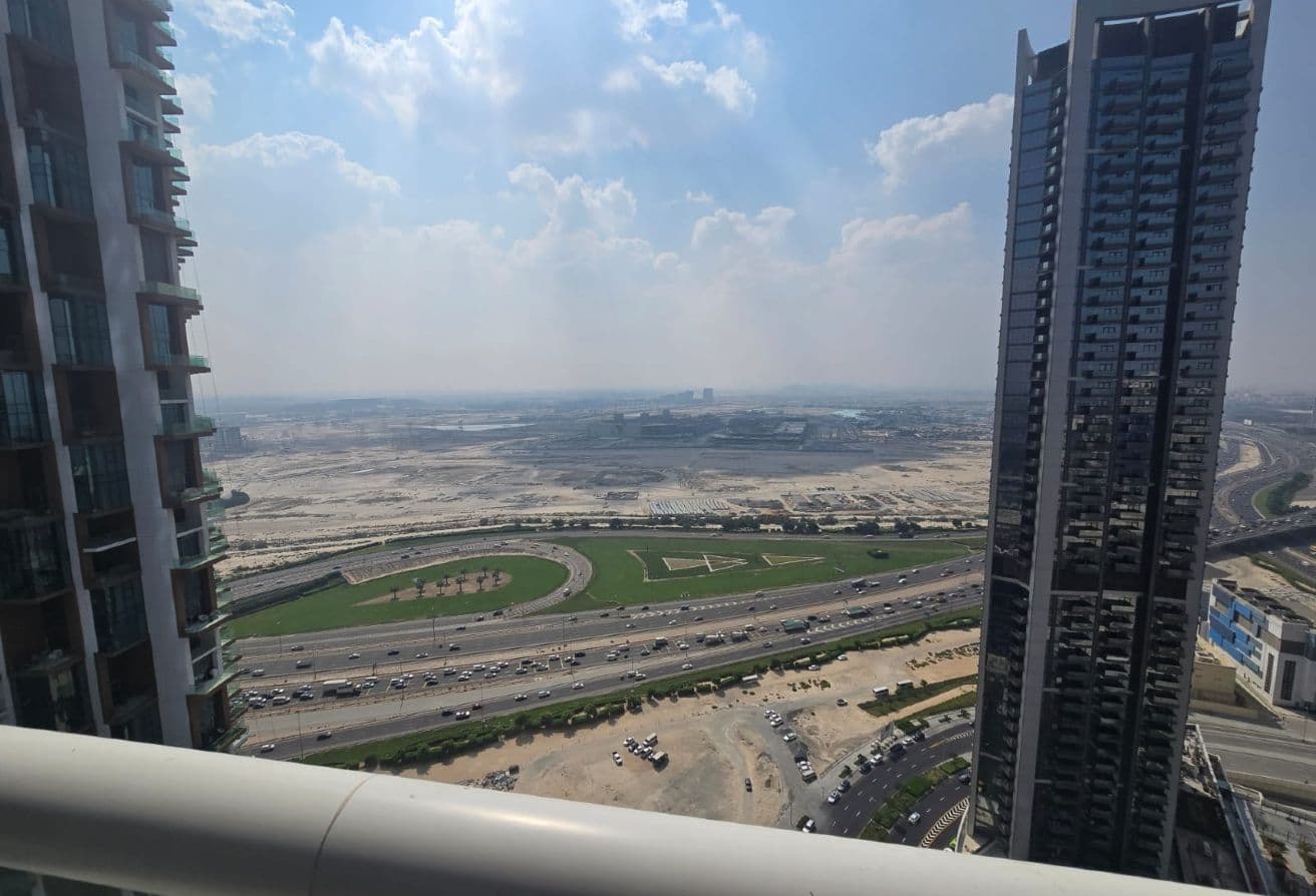 Luxury | Fully Furnished | Spacious | Paramount