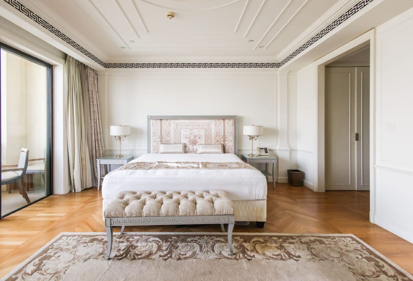 Luxury Living | Stunning View | Fully Furnished - View 2