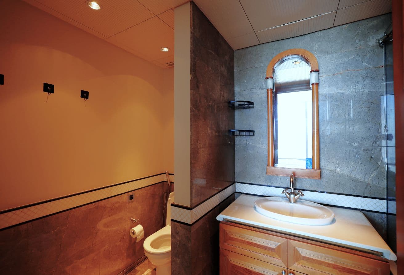 Prime Location | Furnished | Burj Khalifa View