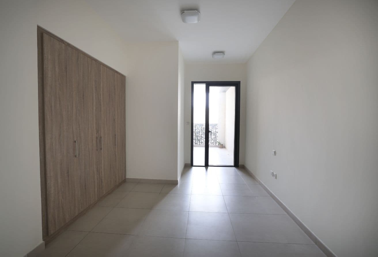 Prime Community| Genuine Resale | Spacious - View 4