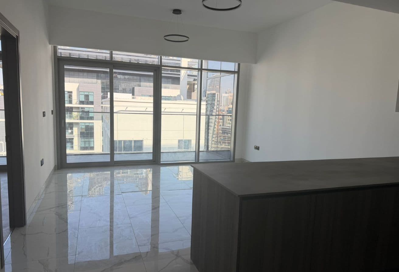 Spacious | Prime Location | Burj View