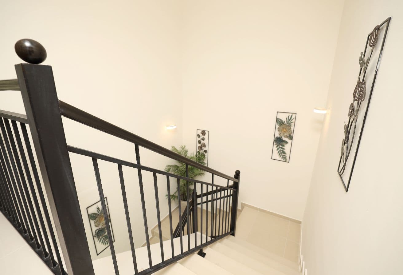 Close Kitchen | Standalone TH | Fully Furnished