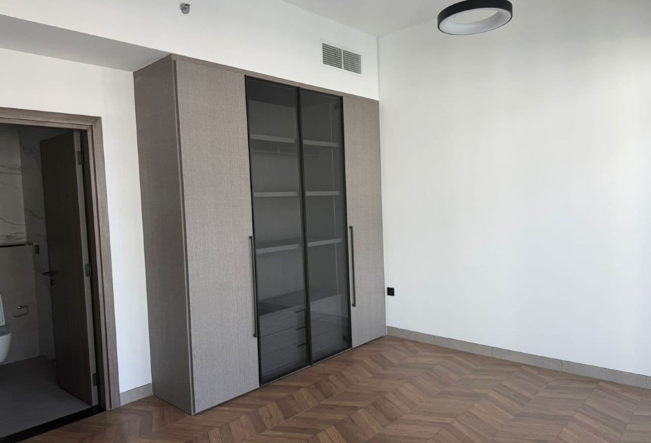 Spacious | Prime Location | Burj View