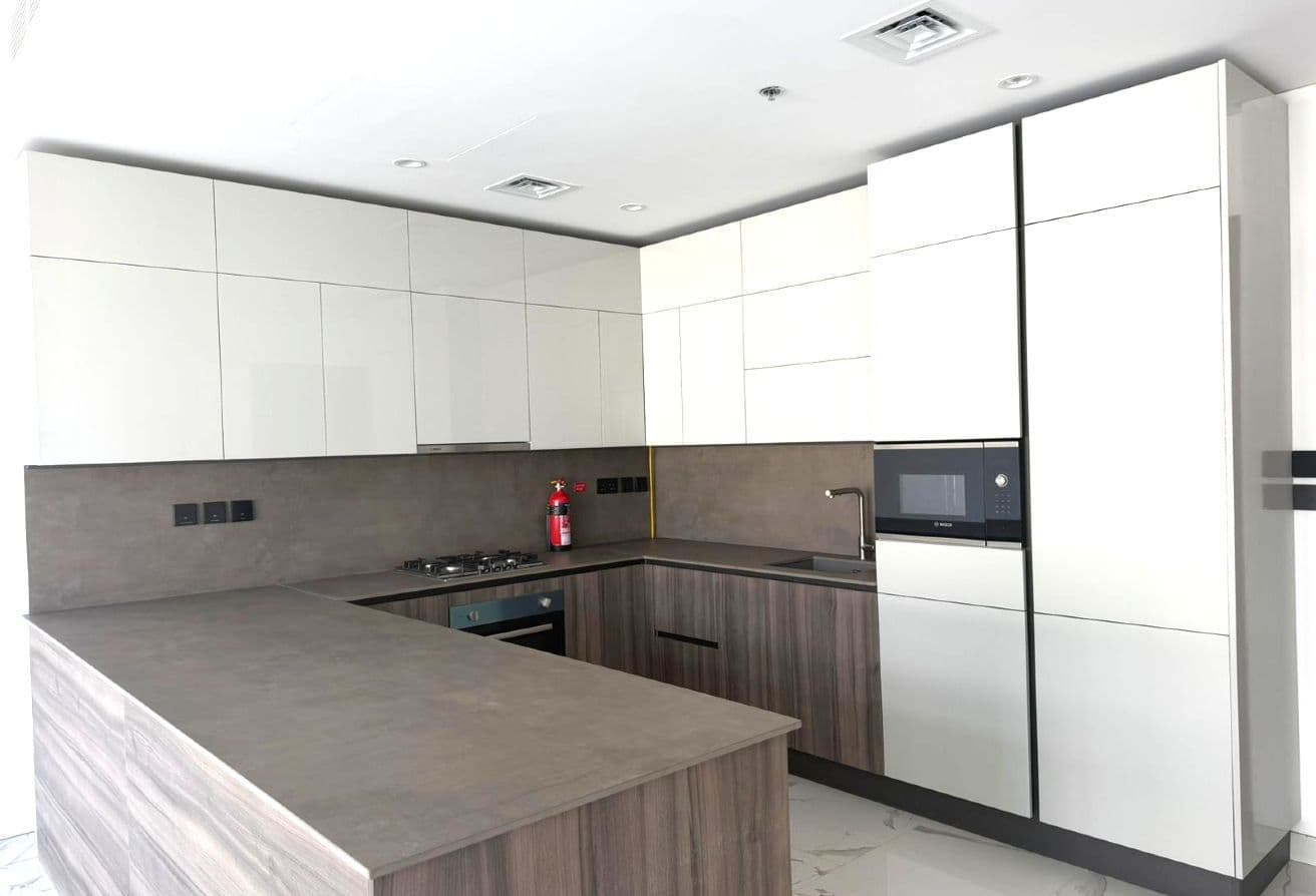 Spacious | Prime Location | Burj View