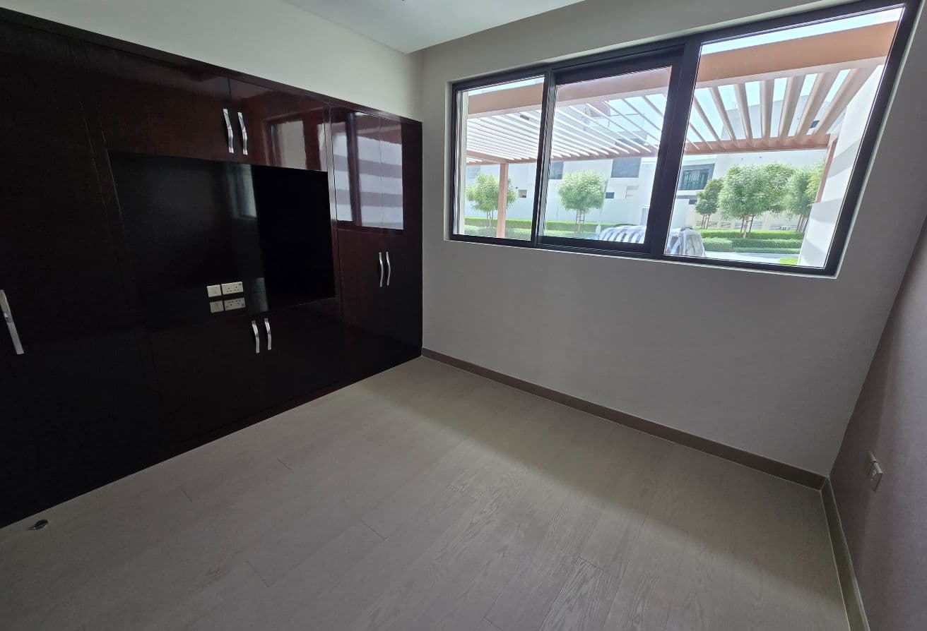 Prime Location | Vacant | Spacious