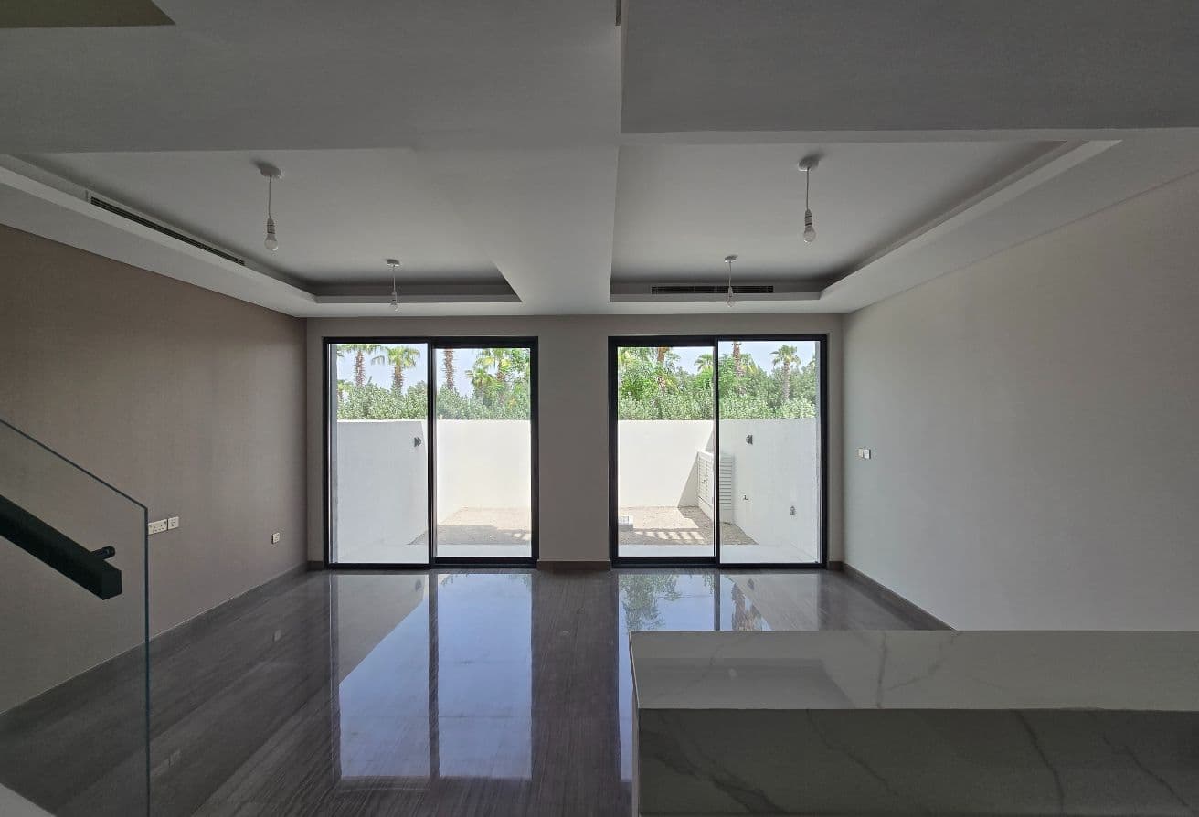 Prime Location | Vacant | Spacious
