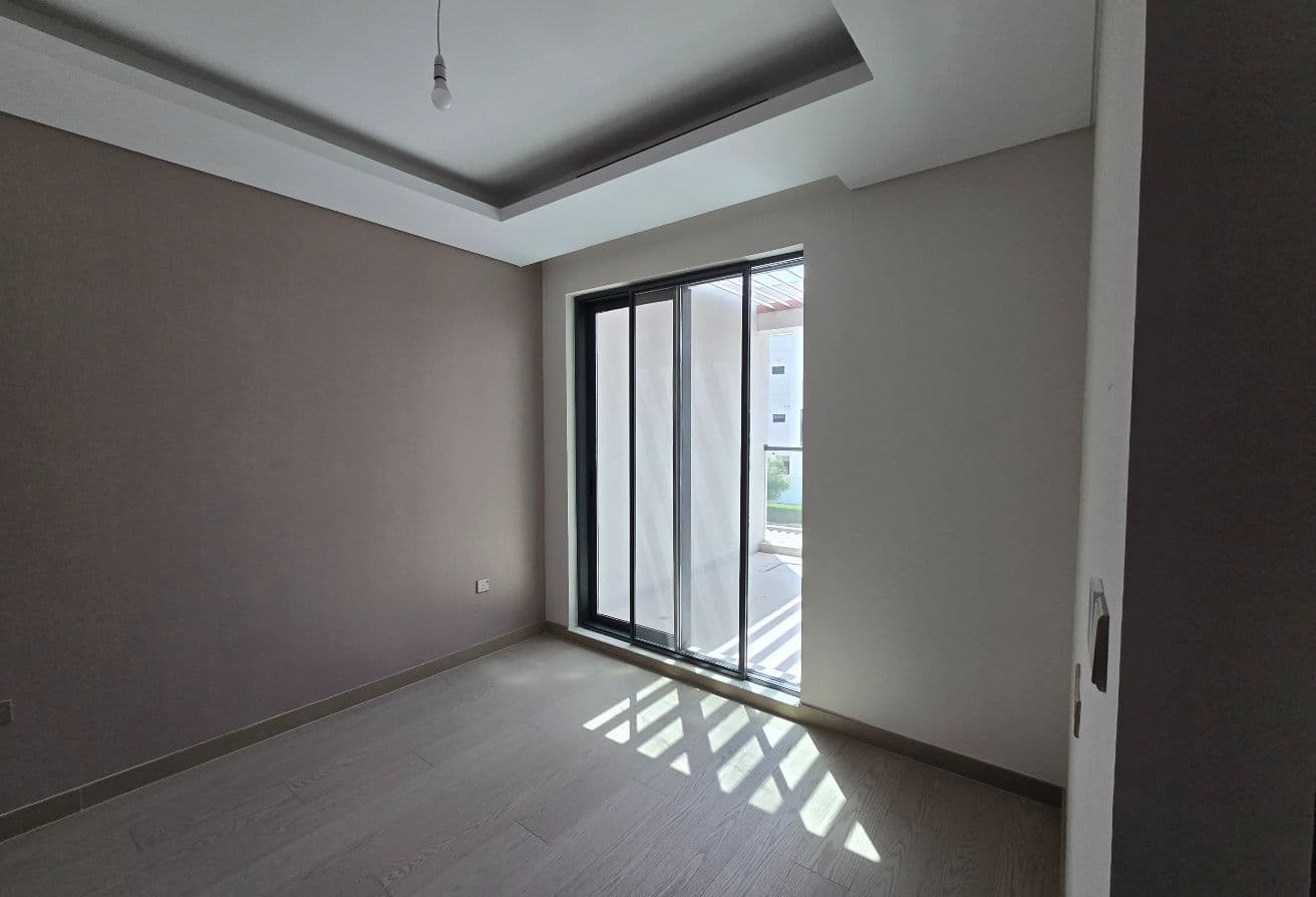 Prime Location | Vacant | Spacious