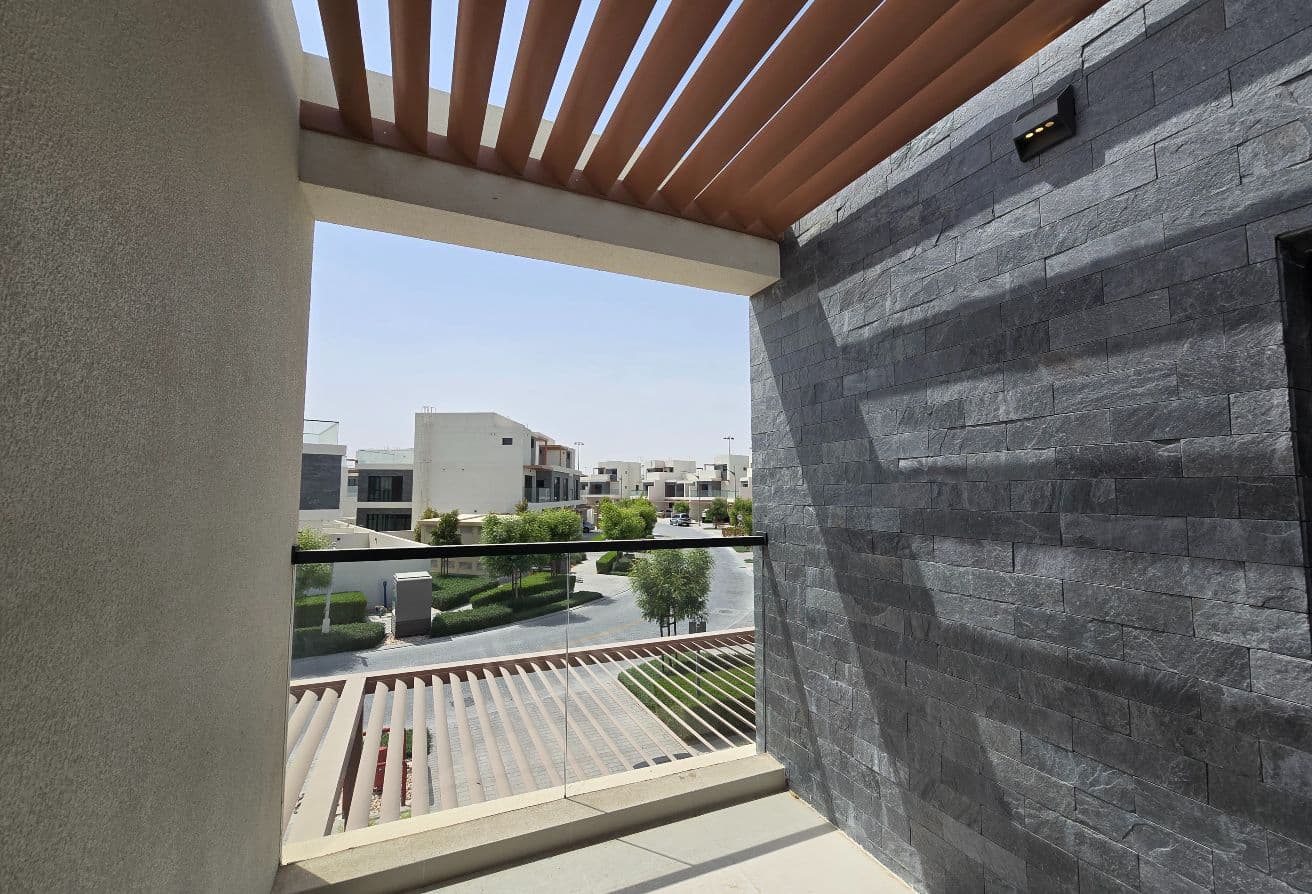 Prime Location | Vacant | Spacious