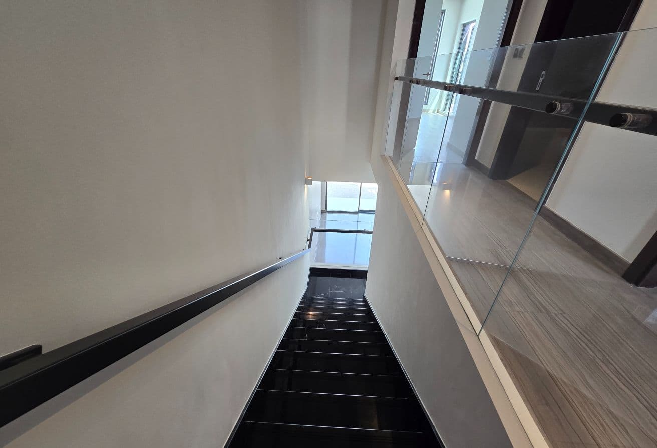 Prime Location | Vacant | Spacious