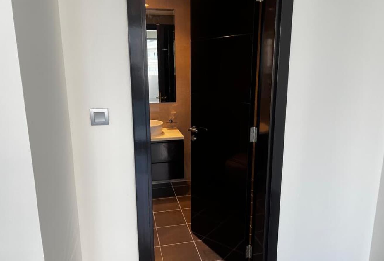 Premium Location| Genuine Listing |Spacious Layout