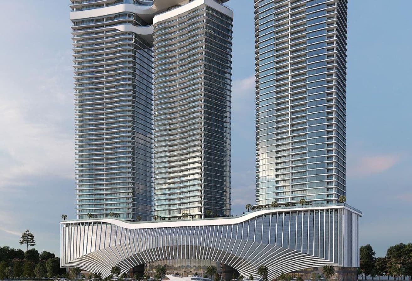 Waterfront | Ultra Luxury| 360° Panoramic Views - View 2