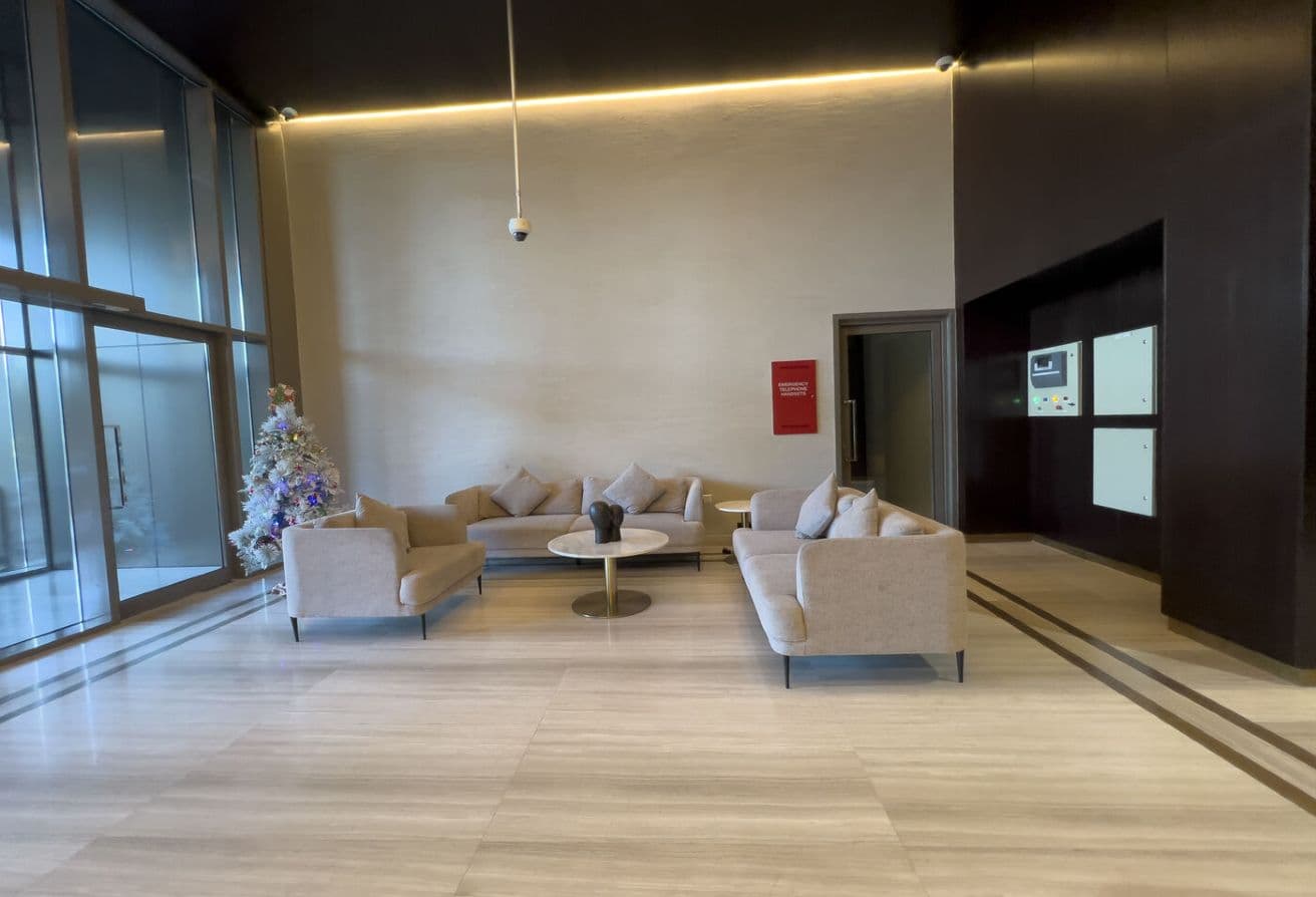 Park Facing | High Floor | Generous Size | VOT