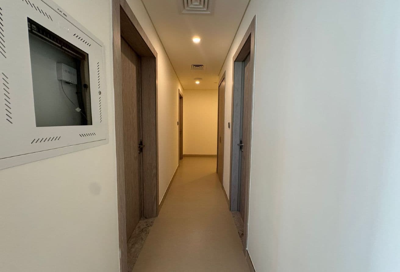 Brand New | High Floor | Park View