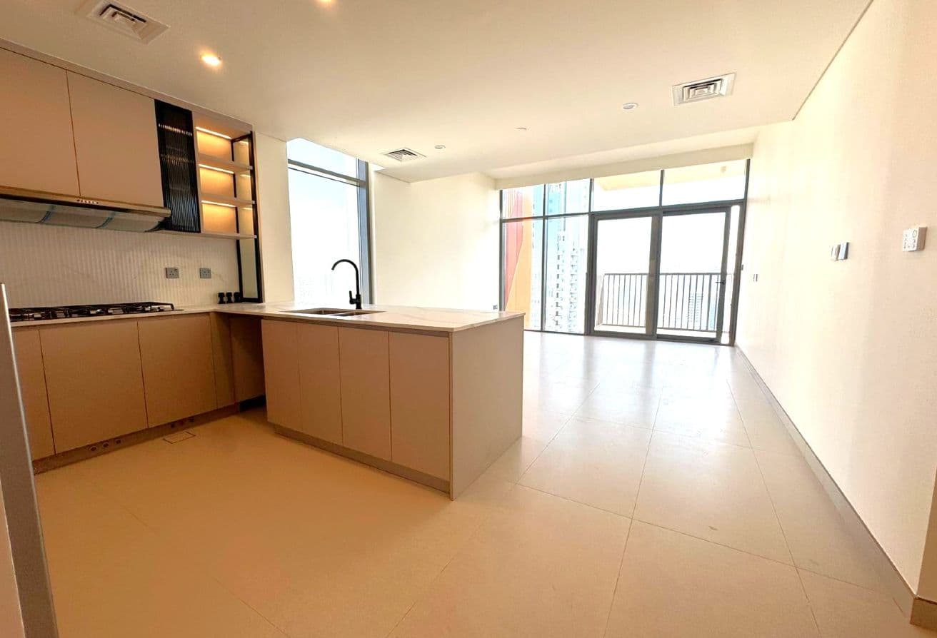 Brand New | High Floor | Park View