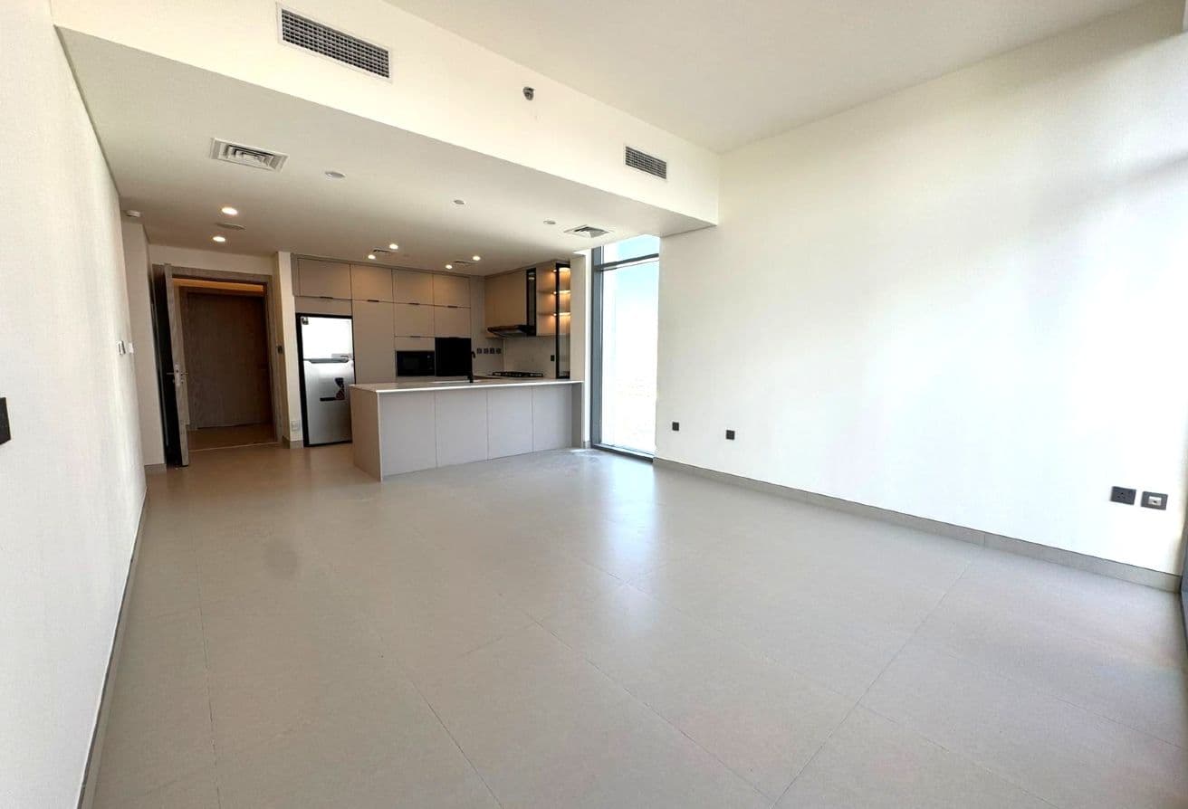 Brand New | High Floor | Park View