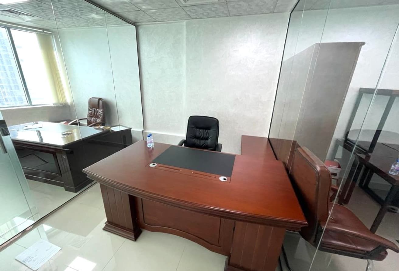 Canal View | Spacious | Prime Location