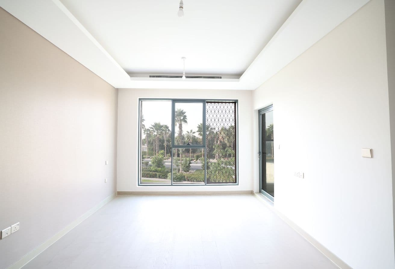 Prim Location | Vacant | Spacious