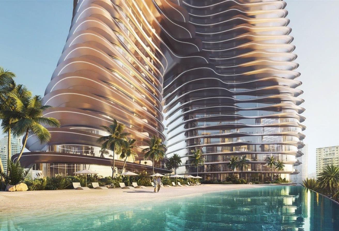 Ultra Luxury | Prestige | Canal Views