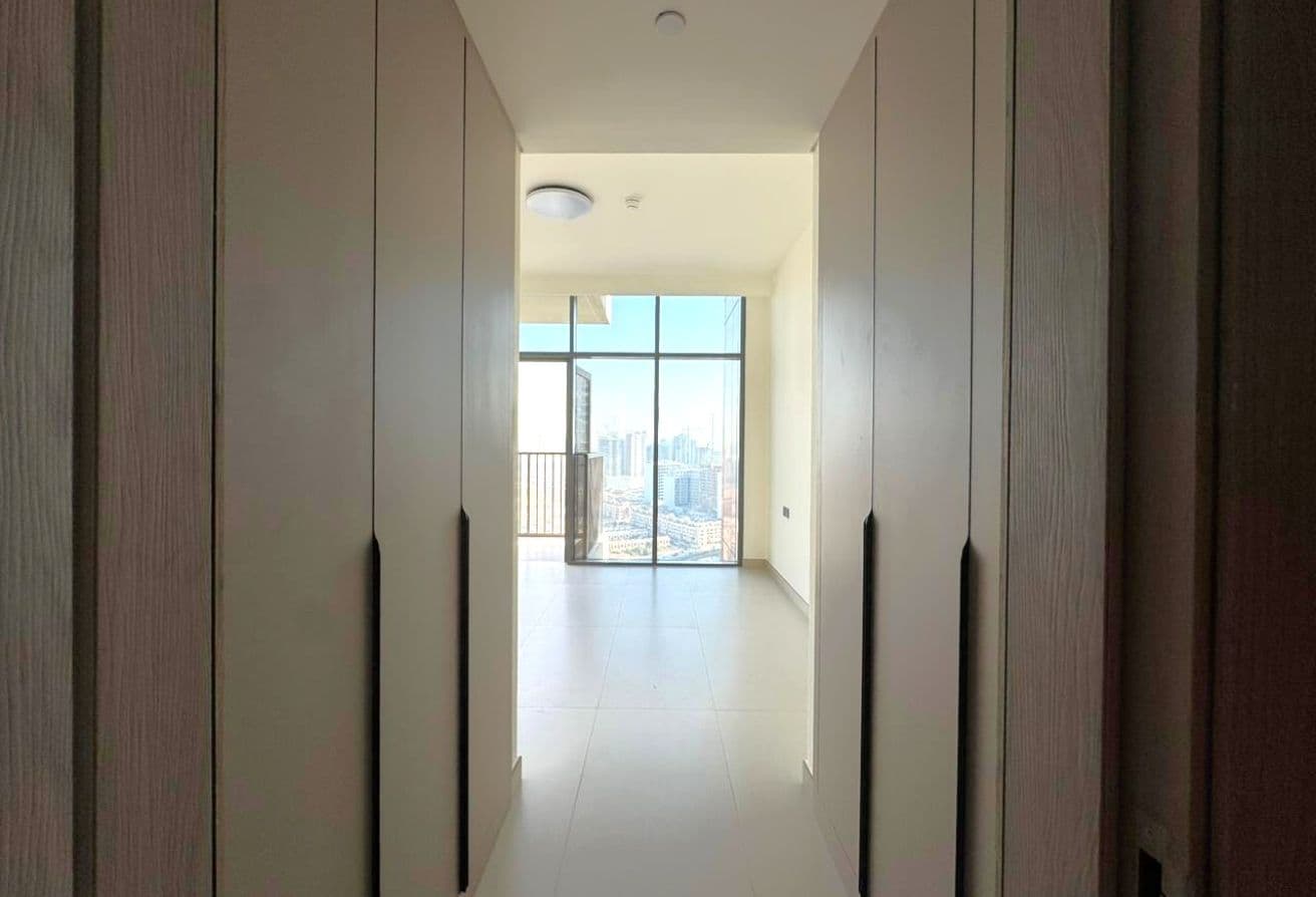 Brand New | High Floor | Park View
