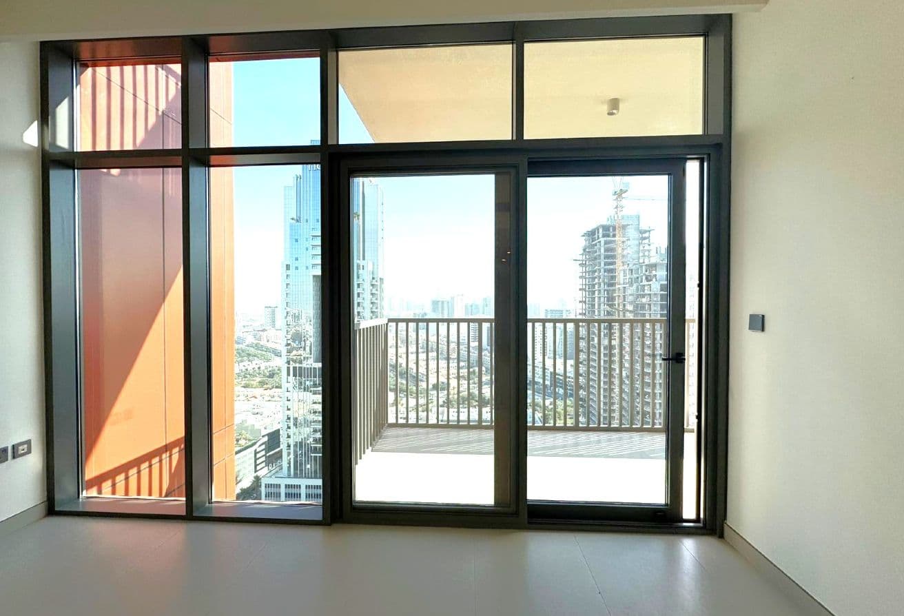 High Floor | Park Facing | 12 Cheques | Brand New