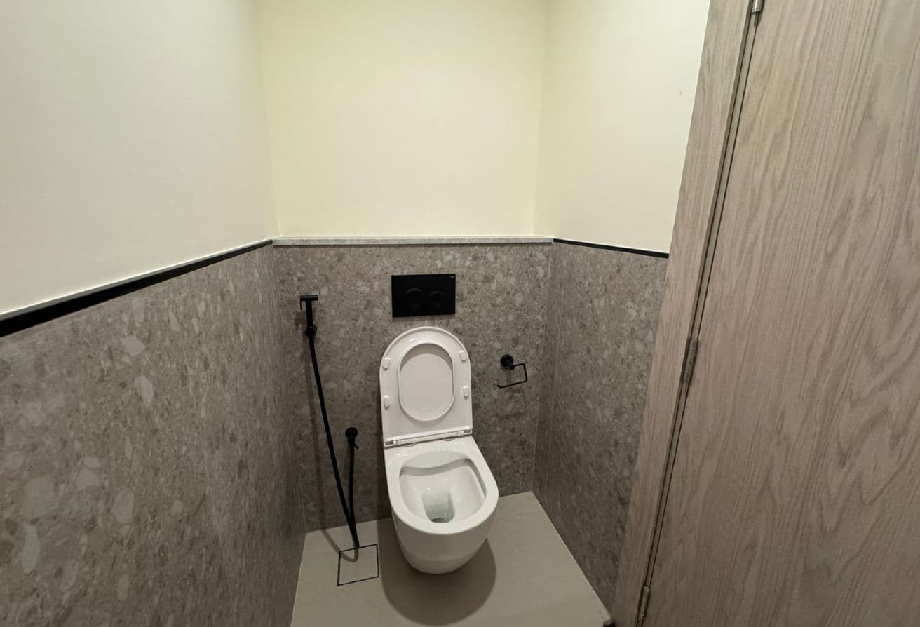 High Floor | Park Facing | 12 Cheques | Brand New