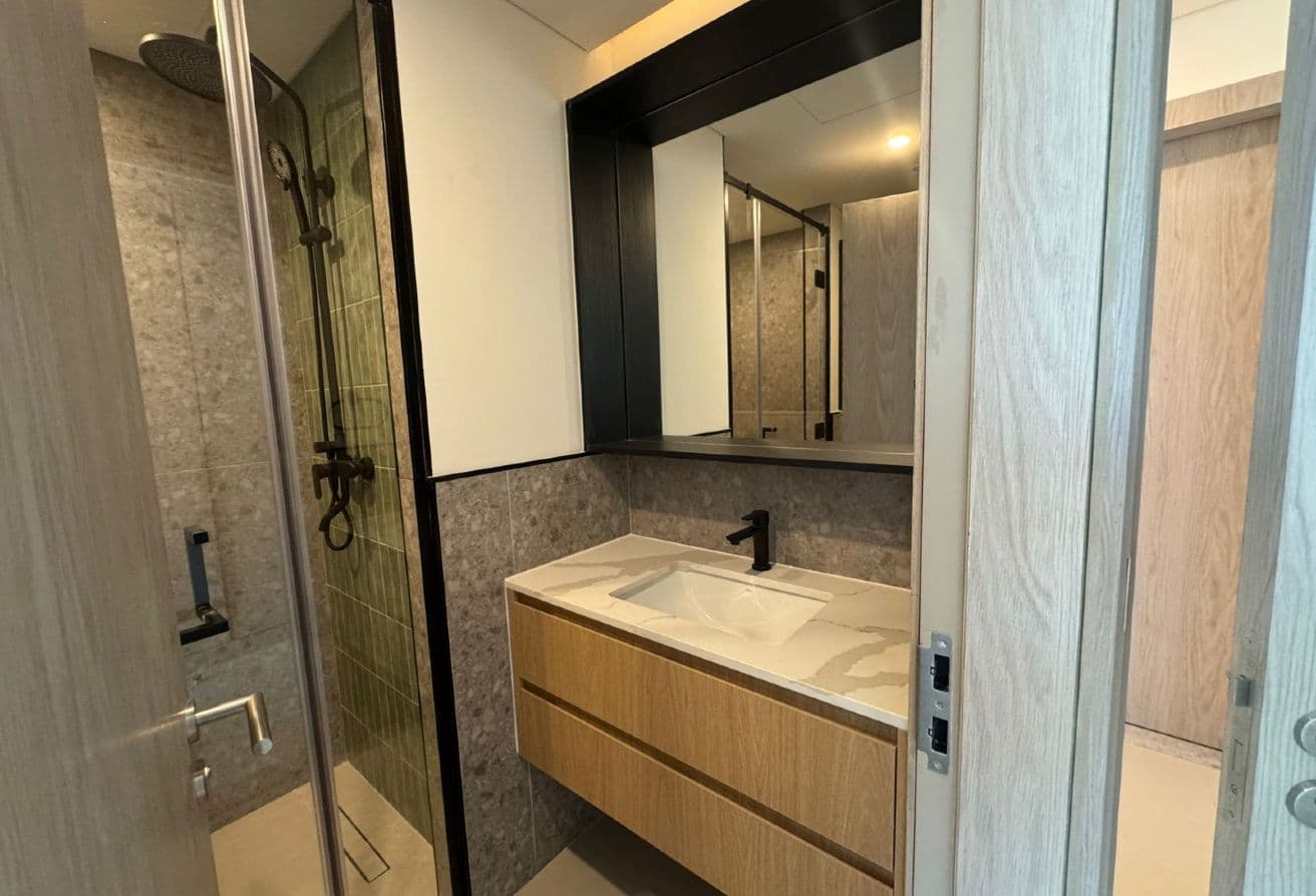 High Floor | Park Facing | 12 Cheques | Brand New