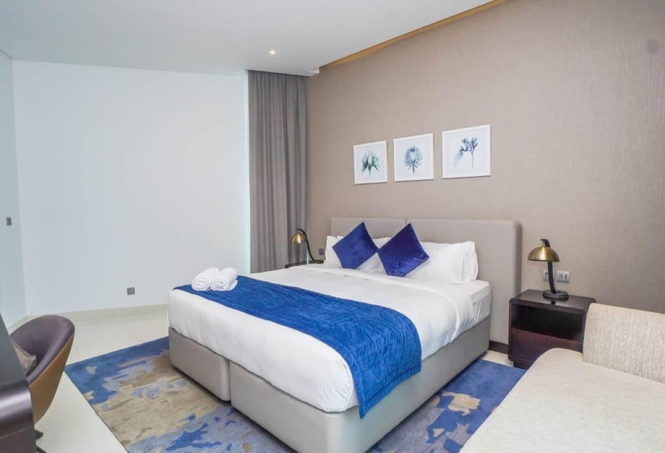 Luxury Living | Prime Location | Canal Facing