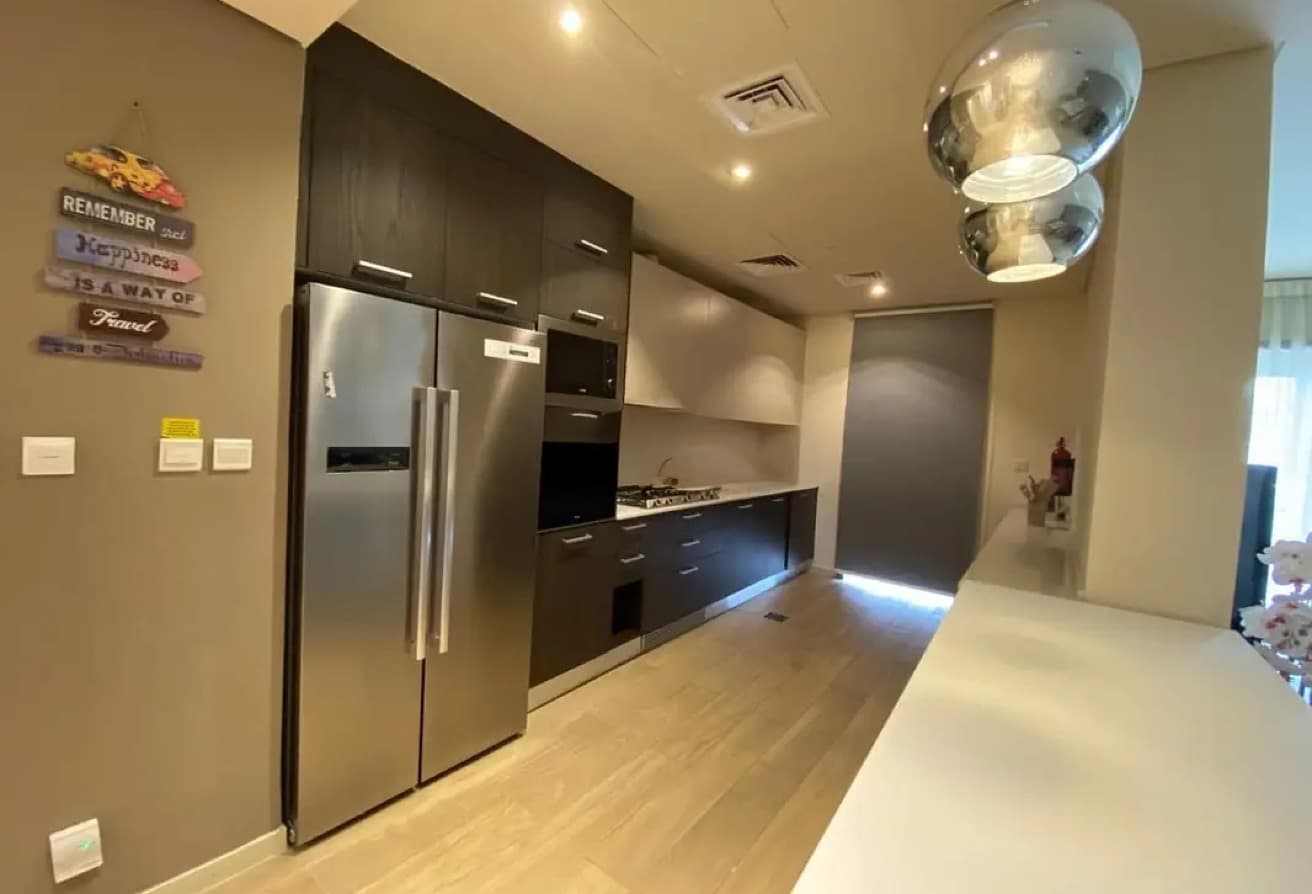 Park Facing | High Floor | Generous Size | VOT